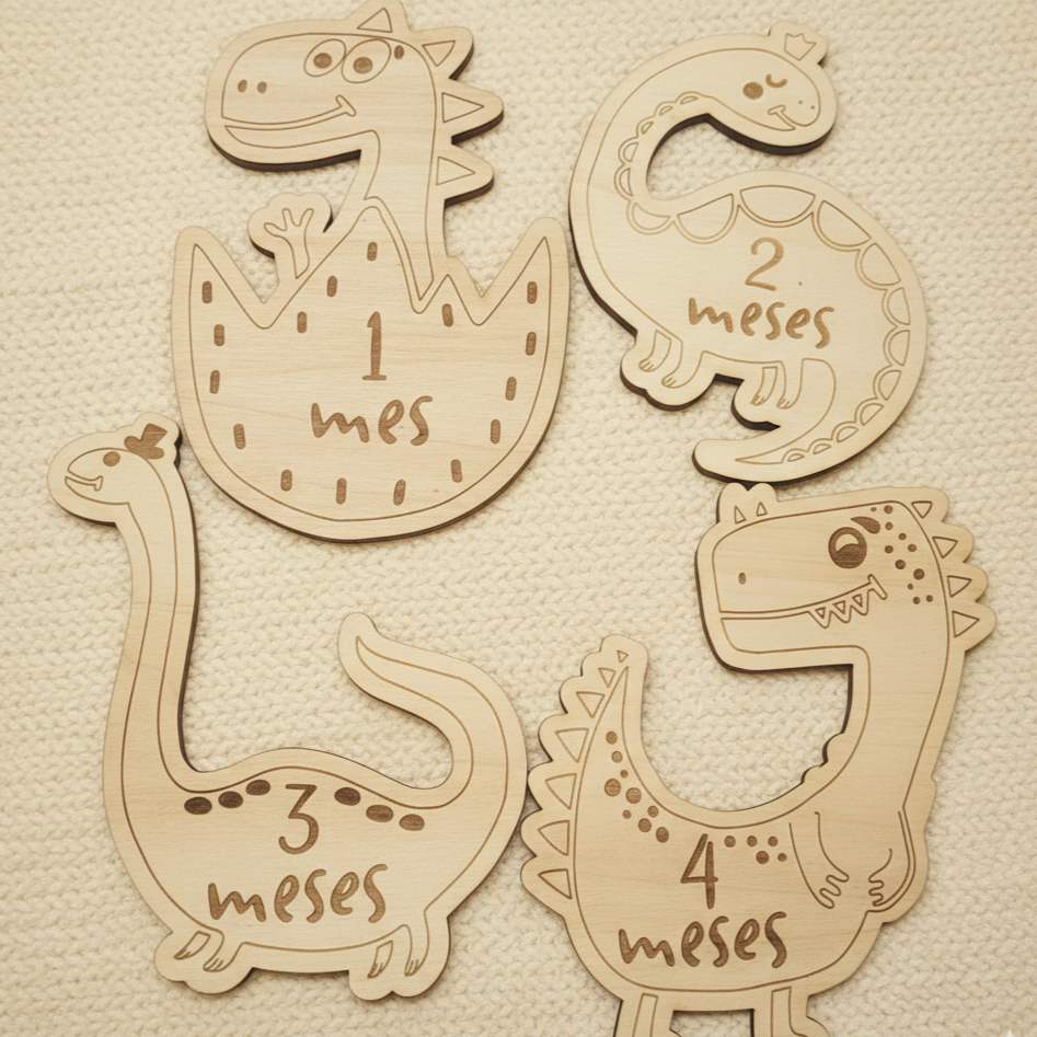 Disco cumplemes dinos